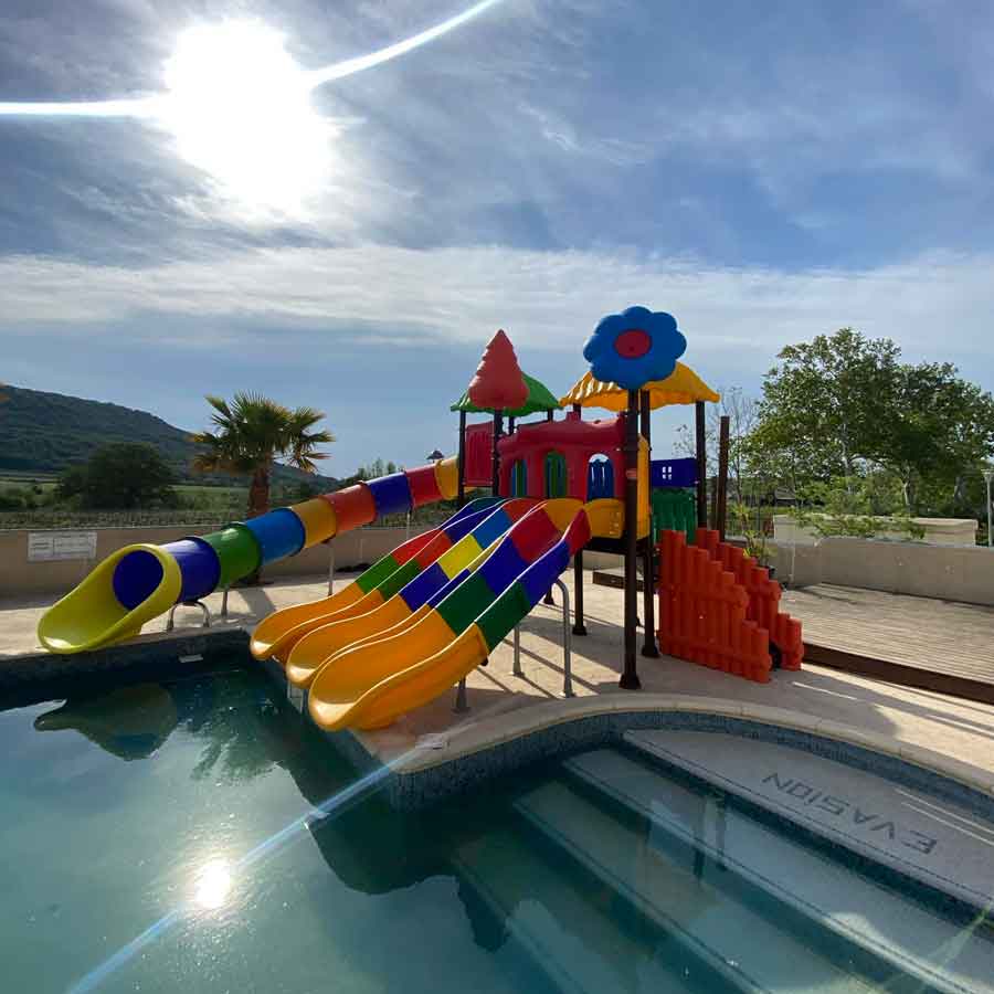 grande piscine camping herault